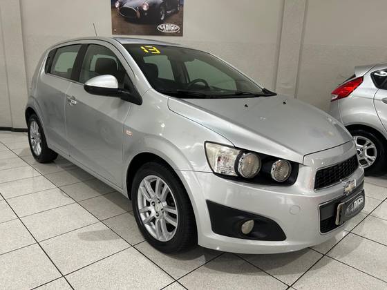CHEVROLET SONIC 1.6 LTZ 16V FLEX 4P AUTOMÁTICO